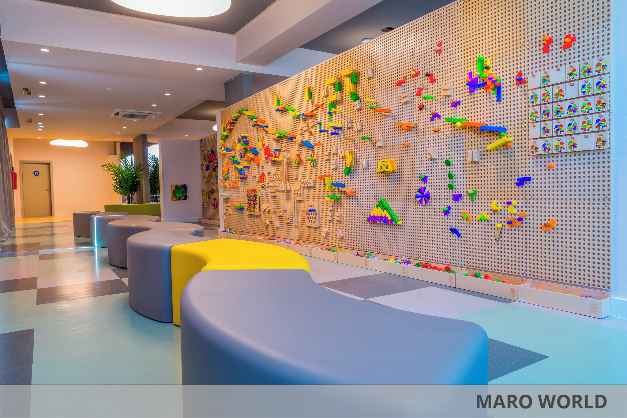 //www.jet2holidays.com/-/media/assets/product images - custom overview groups/dbv/dbv_69617_tirena_sunny_hotel_by_valamar_0723_16.jpg